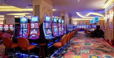 Liman Hotel & Casino: Слоты