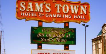 Sam's Town Hotel & Gambling Hall Las Vegas: Вывеска