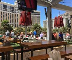 Paris Resort Casino: Beer Park