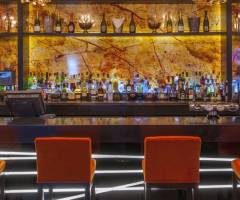 Rendezvous Brighton Casino: Waterside Bar